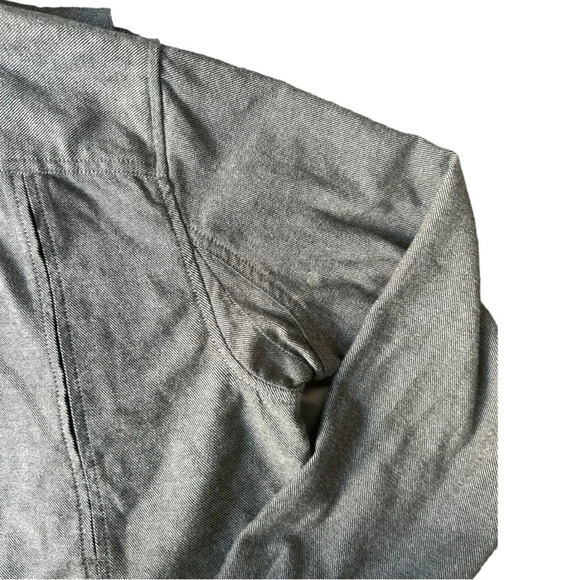 Duluth trading Company Gray button up Women’s Size Extra Small - Picture 15 of 15